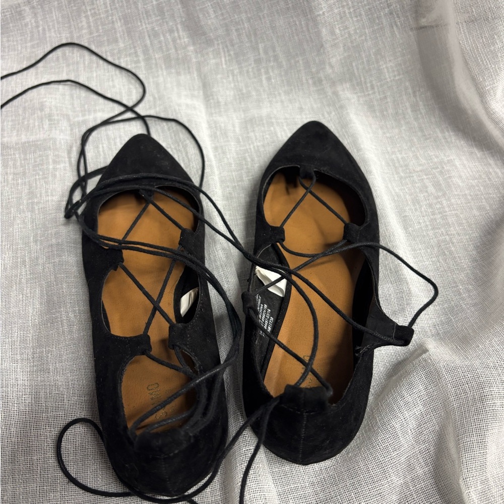 Mossimo womens' black kady pointy toe flats Size 6 - Picture 2 of 6